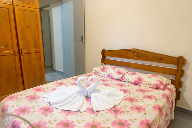 103 - Apartamento Aconchegante Primeira Quadra do mar 2 Vaga