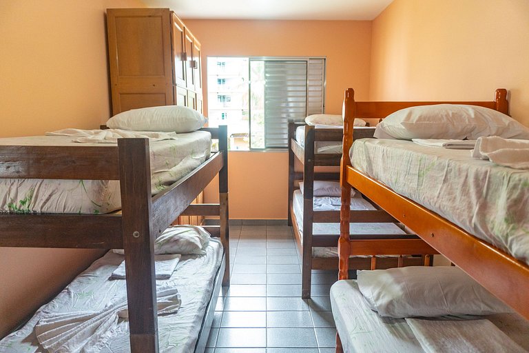 202 - Apartamento Aconchegante Primeira Quadra do mar 2 Vaga