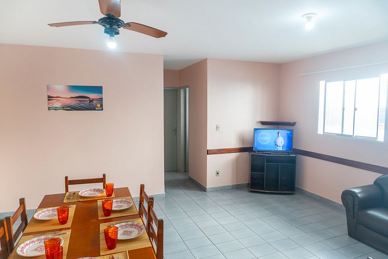 203 - Apartamento Aconchegante Primeira Quadra do mar 2 Vaga