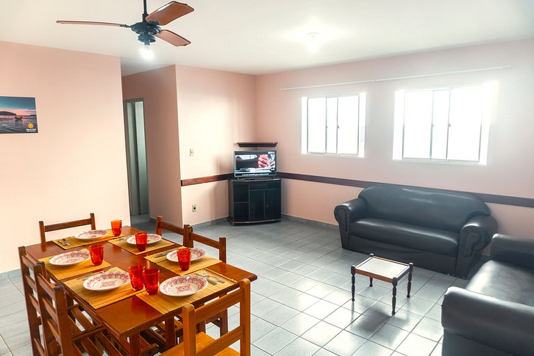 203 - Apartamento Aconchegante Primeira Quadra do mar 2 Vaga